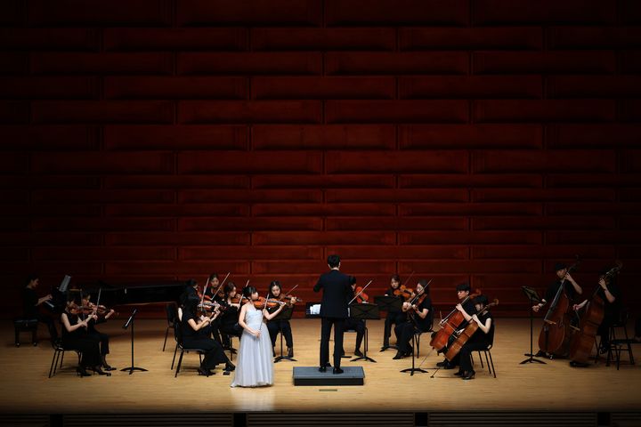 [울산=뉴시스] 2025년 대관료 지원사업 선정단체 루체현악앙상블의 협주곡의 밤 공연 모습. (사진=울산문화관광재단 제공) 2026.04.14. photo@newsis.com *재판매 및 DB 금지