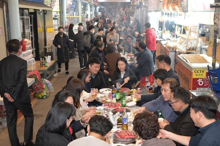 [울산=뉴시스] 울산 남구 수암한우야시장. (사진=울산 남구 제공) photo@newsis.com *재판매 및 DB 금지