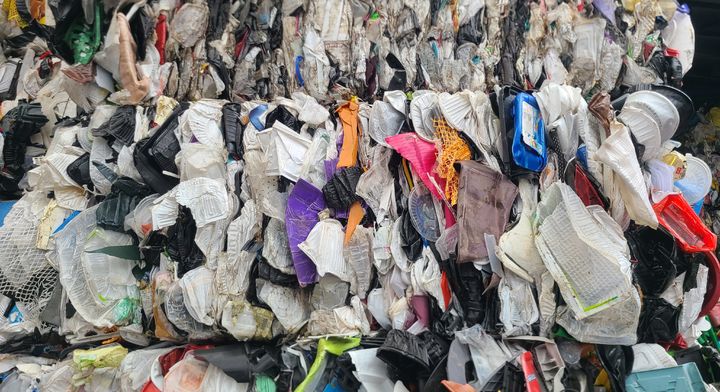 [서울=뉴시스] 수거된 폐 플라스틱. (사진=백산포리머 제공) 2026.04.15. photo@newsis.com *재판매 및 DB 금지