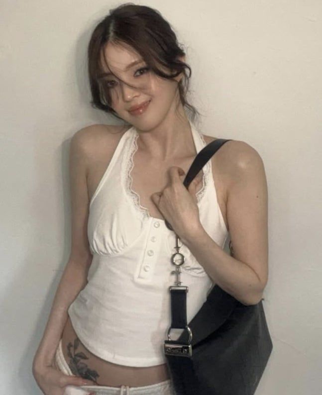 [서울=뉴시스]한소희(사진=SNS 캡처) 2026.04.14. photo@newsis.com *재판매 및 DB 금지