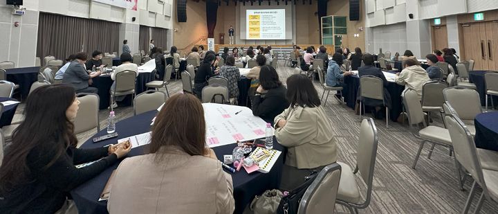 [양산=뉴시스] 여성친화도시 시민참여단 역량강화 교육을 하고 있다. (사진=양산시 제공) 2026.04.15. photo@newsis.com *재판매 및 DB 금지