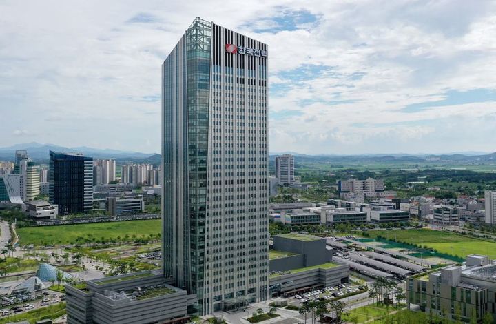 [세종=뉴시스] 한국전력 본사 사옥. (사진=한전 제공) 2026.04.15. photo@newsis.com *재판매 및 DB 금지