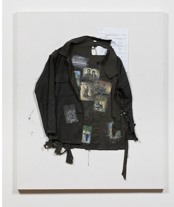 황재형 A Death Certificate 1985 Acrylic on clothing 120 x 100cm 47.2 x 39.3in. *재판매 및 DB 금지