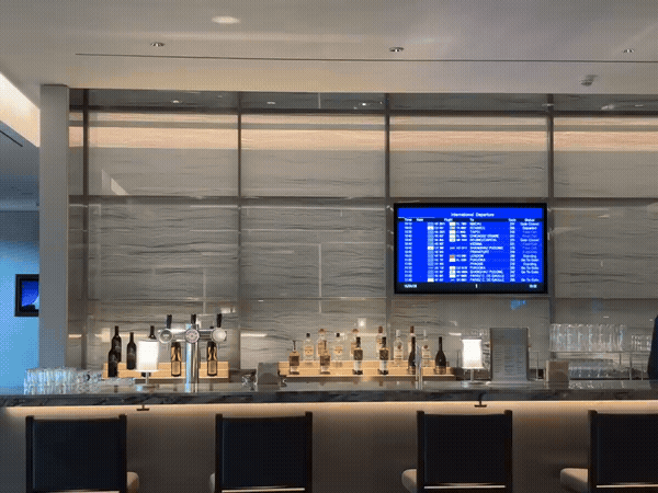 대한항공이 리뉴얼을 마친 프레스티지 서편 라운지를 공개했다. *재판매 및 DB 금지