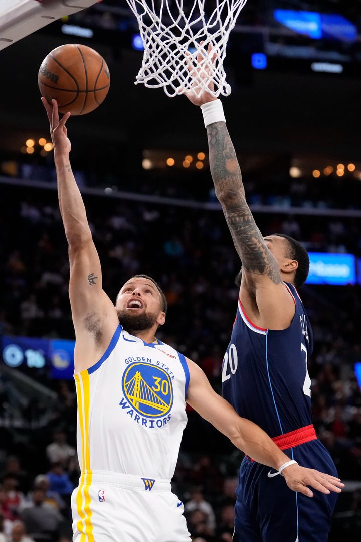 [잉글우드=AP/뉴시스] 미국프로농구(NBA) 골든스테이트 워리어스의 스테픈 커리. 2026.04.15.