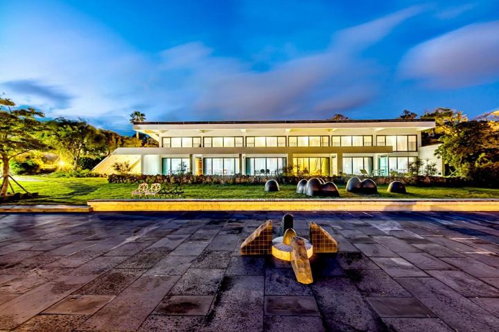 ‘제주 봄 스테이 & 미술관’. (사진=부킹닷컴) *재판매 및 DB 금지