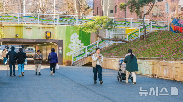 [과천=뉴시스] 경기 과천시 별양동 굴다리길 정비 이후 전경. (사진=과천시 제공) 2026.04.16. photo@newsis.com