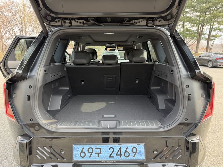 [서울=뉴시스] 류인선 기자 = 기아 EV5의 트렁크 모습. 2026.4.19. photo@newsis.com *재판매 및 DB 금지