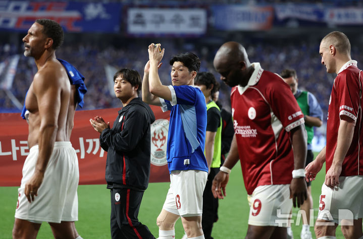 첫 경기 패한 OGFC