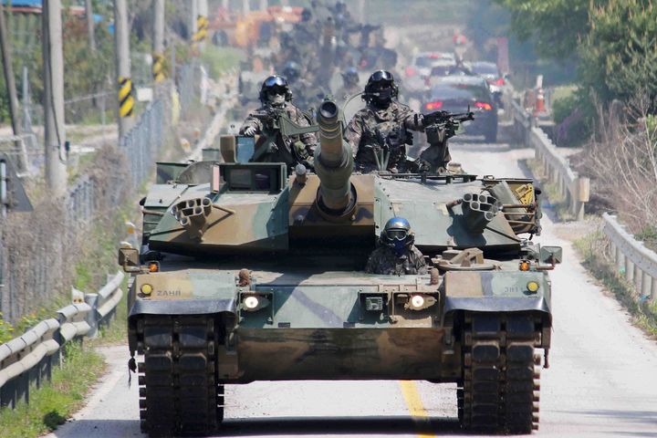 [수원=뉴시스] 수도기계화보병사단의 전술훈련. (사진=육군수도기계화보병사단 제공) 2026.04.20. photo@newsis.com *재판매 및 DB 금지