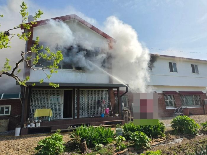 경북 경산시 자인면 식품업체 기숙사 화재 (사진=독자제공) *재판매 및 DB 금지