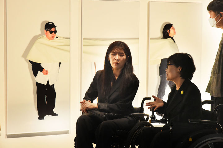 모두미술공간 전시 개막 *재판매 및 DB 금지