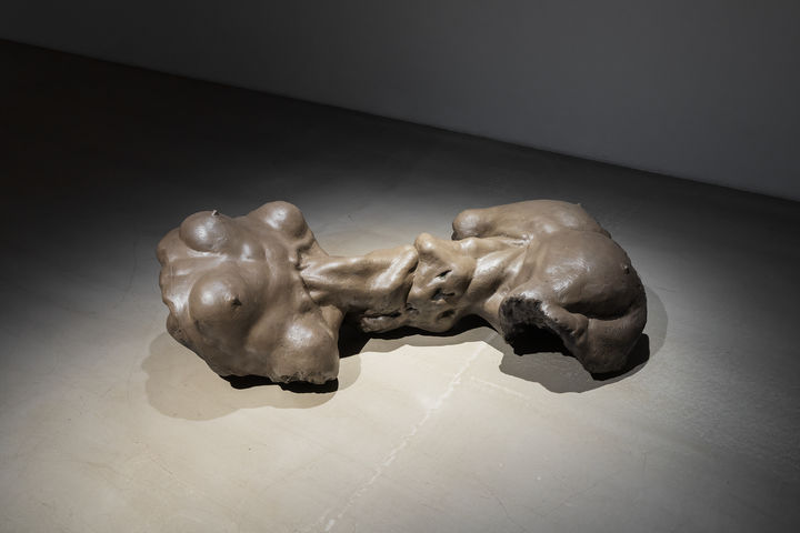 류인 RYU In_뢰성 Thunder, 1988, frp, 127x72x45(h)cm *재판매 및 DB 금지