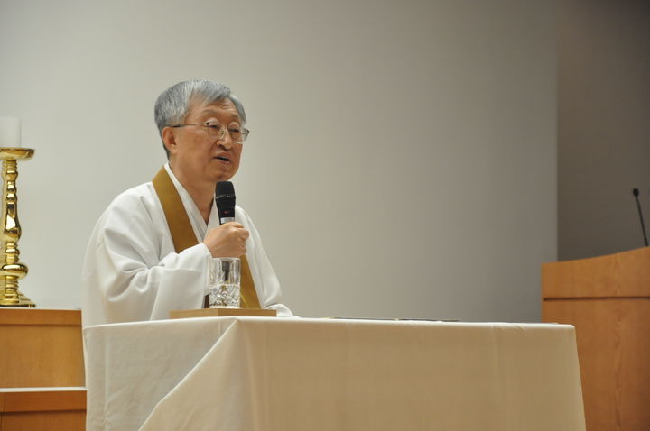 [서울=뉴시스] 21일 서울 용산구 소태산기념관 한강교당에서 열린 기자간담회에 참석한 나상호 교정원장 (사진=원불교 제공) 2026.04.21. photo@newsis.com *재판매 및 DB 금지