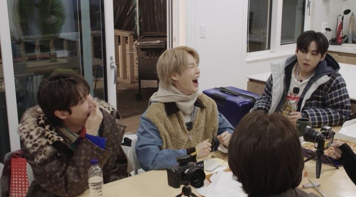 [서울=뉴시스] 방탄소년단 '달려라 방탄'. (사진 = 빅히트 뮤직(하이브) 제공) 2026.04.21 photo@newsis.com *재판매 및 DB 금지