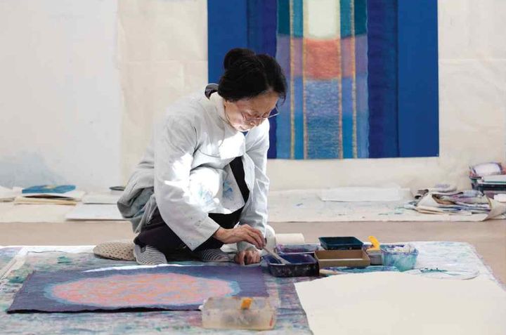 프랑스 아주(Ajoux) 작업실의 방혜자, 2020. 사진 © 정재준. *재판매 및 DB 금지