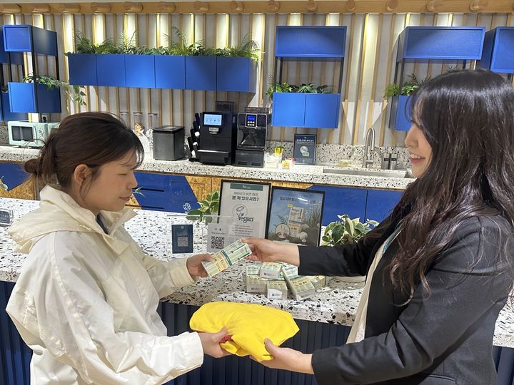 [서울=뉴시스] 동아제약의 여성용품 브랜드 템포(Tempo)가 친환경 캠페인을 진행했다. (사진=동아제약 제공) 2026.04.22. photo@newsis.com *재판매 및 DB 금지