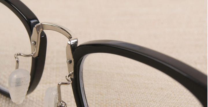 [서울=뉴시스] 중국 화웨이의 1인칭 시점 촬영 가능 AI 안경.(출처: 바이두) 2026.04.22. *재판매 및 DB 금지