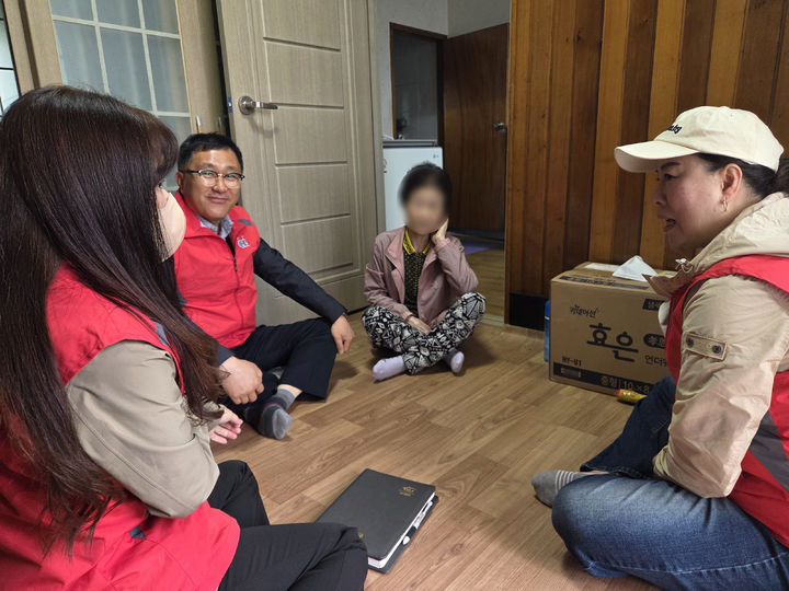 [창녕=뉴시스] 민·관 공동방문의 날 가치데이를 운영하고 있다. (사진= 창녕군 제공) 2026.04.21. photo@newsis.com *재판매 및 DB 금지