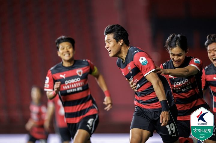 [서울=뉴시스] 프로축구 K리그1 포항스틸러스의 이호재. (사진=한국프로축구연맹 제공) 2026.04.22. photo@newsis.com *재판매 및 DB 금지