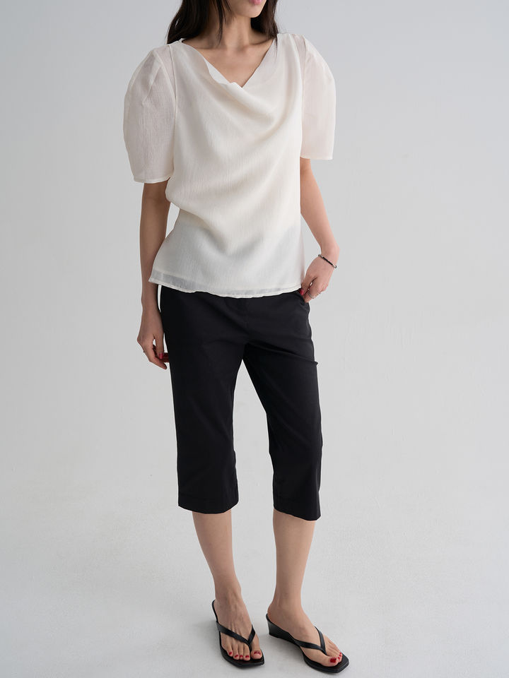 [서울=뉴시스] 에잇세컨즈 카프리 팬츠. (사진=삼성물산 제공) *재판매 및 DB 금지