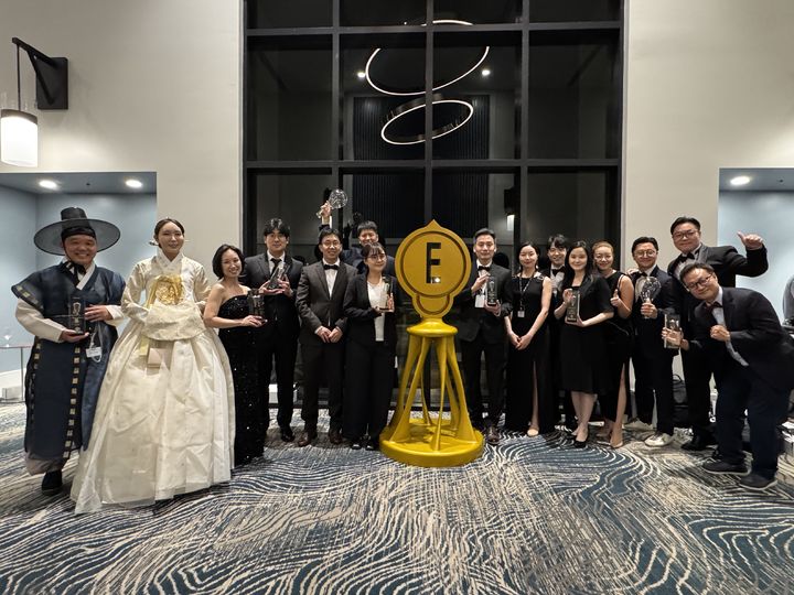 [수원=뉴시스] 지난 16일 미국 플로리다주에서 열린 '2026 에디슨 어워즈' 수상식. (사진=경기도 제공) 2026.04.23. photo@newsis.com *재판매 및 DB 금지