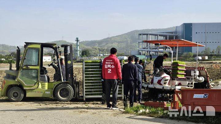 [6·3음성]민주 조병옥 개소식 생략, 국힘 임택수 현장 행보 강화