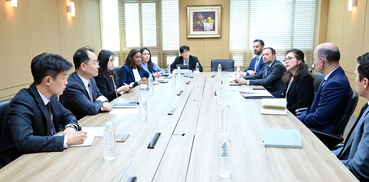 [서울=뉴시스] 박종한 경제외교조정관, 한미 재계회의 대표단 면담. (사진=외교부 제공) 2026.04.23 *재판매 및 DB 금지