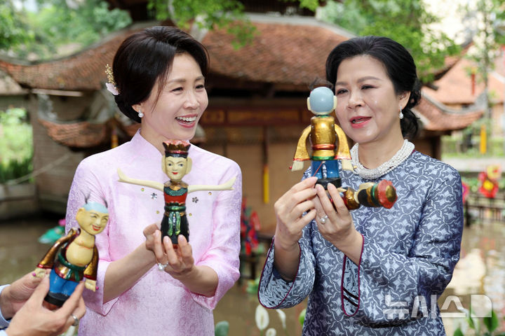 김혜경 여사 베트남 민족학박물관 관람