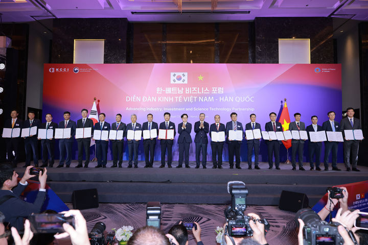 [서울=뉴시스] 웨이센은 이재명 대통령의 베트남 국빈 방문 경제사절단 참여를 계기로 베트남 시장 확대에 나섰다고 24일 밝혔다. (사진=웨이센 제공) 2026.04.24. photo@newsis.com *재판매 및 DB 금지