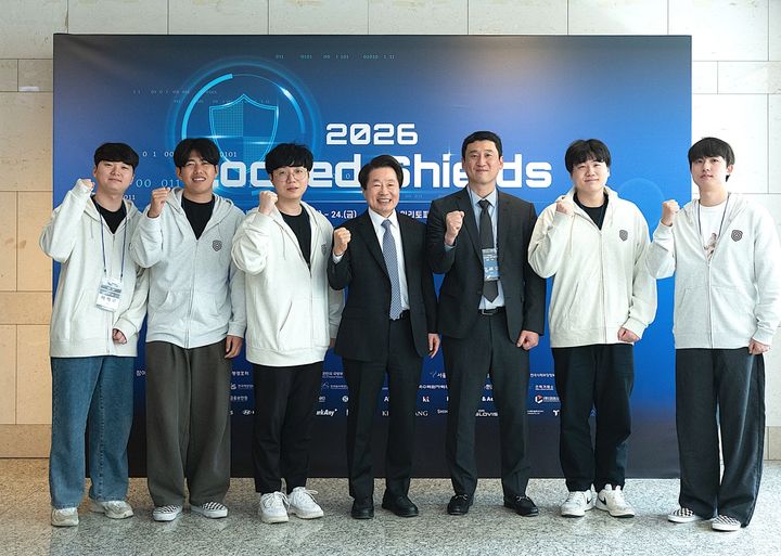 [서울=뉴시스] 안랩이 지난 20일부터 5일간 진행된 국제 사이버 공격 방어 연합훈련 '락드쉴즈 2026'에 참가했다고 24일 밝혔다. 2026.04.24. (사진=안랩 제공) *재판매 및 DB 금지