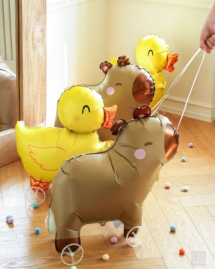 [서울=뉴시스] 다이소 '동물 모양 산책 풍선' (사진=다이소 제공) 2026.04.24. photo@newsis.com *재판매 및 DB 금지