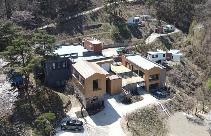 미원별빛휴양림 '워케이션 센터' 준공…"일과 휴식 함께"