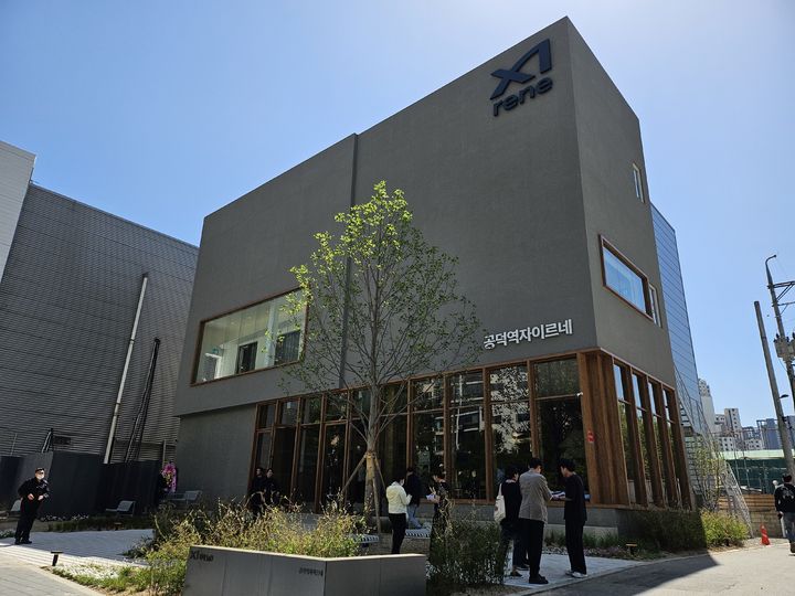 [서울=뉴시스] 김여림 인턴기자. 서울 서초구 서초동에 마련된 공덕역자이르네 견본주택. 2026.04.24. *재판매 및 DB 금지