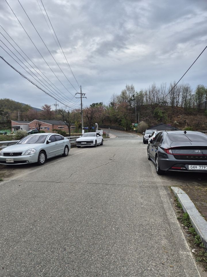 [함양=뉴시스] 함양군 안의면 현재 통학로 (사진=안의고 제공) 2026. 04. 24. photo@newsis.com *재판매 및 DB 금지