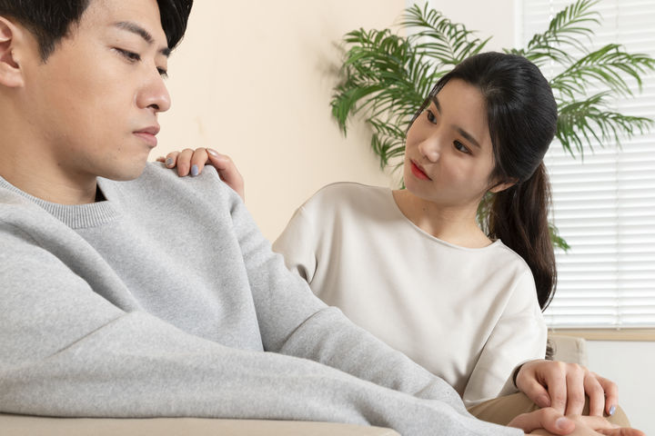 [서울=뉴시스] 시어머니의 잦은 대리 구매 요청으로 생활비 부담을 느낀다는 며느리의 사연이 온라인에서 공감을 얻고 있다. (사진=유토이미지)