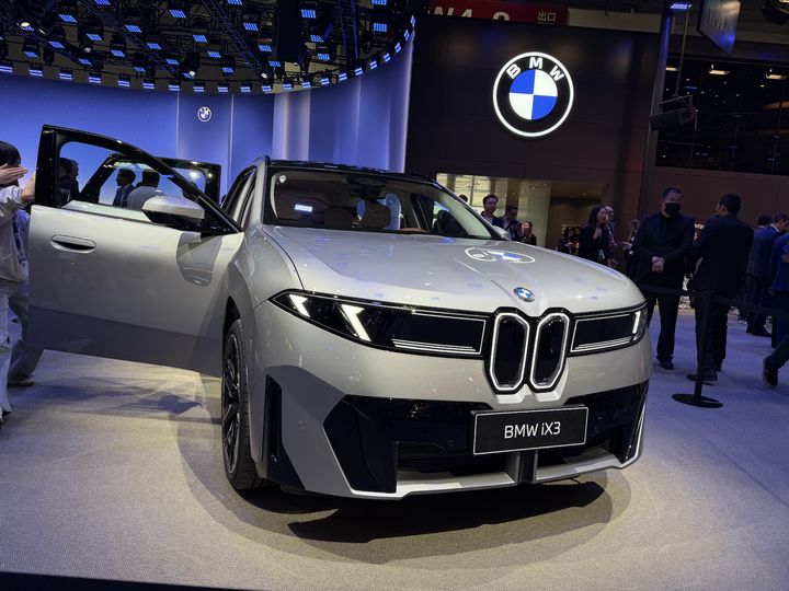 [베이징=뉴시스] BMW가 24일 중국 베이징 국제전람중심에서 열린 오토차이나 2026에 마련한 부스 전경. 2026..4.24. photo@newsis.com *재판매 및 DB 금지