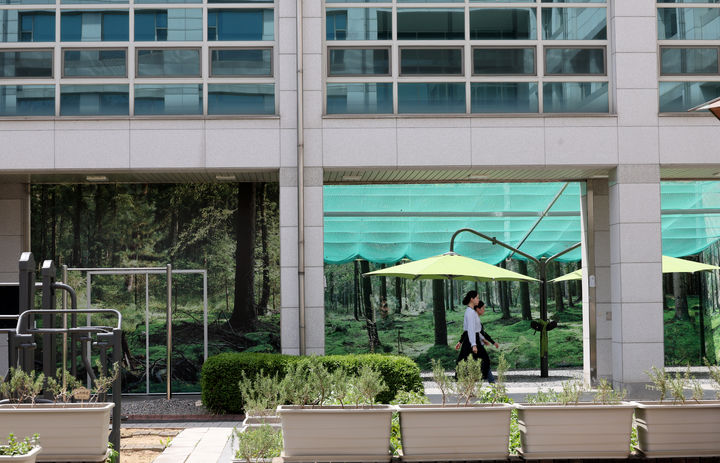 휴대폰 없이 2주 합숙…공무원시험 출제현장 가보니