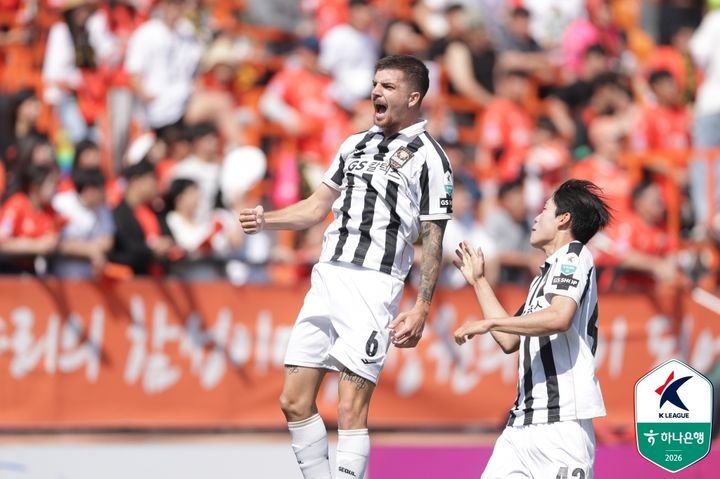 [서울=뉴시스] 프로축구 K리그1 FC서울의 바베츠. (사진=한국프로축구연맹 제공)