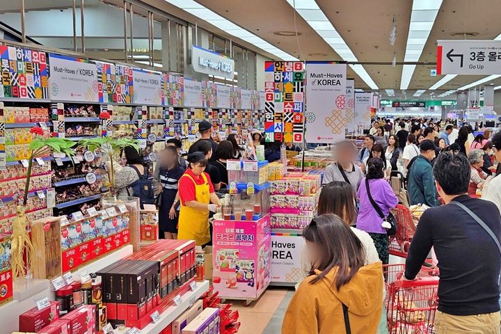 [서울=뉴시스] 롯데마트 제타플렉스 서울역점 매장. (사진=롯데마트 제공) *재판매 및 DB 금지