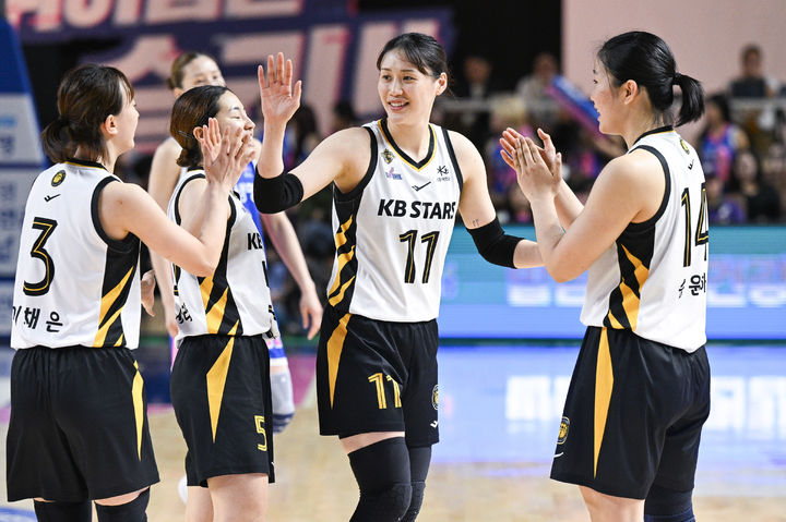 [서울=뉴시스] 여자프로농구 청주 KB국민은행의 강이슬. (사진=WKBL 제공) 2026.04.26. photo@newsis.com *재판매 및 DB 금지