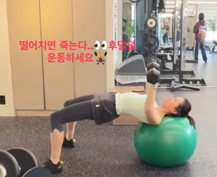 [서울=뉴시스] 손예진. (사진=인스타그램 캡처) 2026.04.27. photo@newsis.com *재판매 및 DB 금지