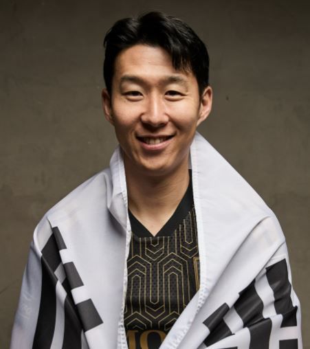 [서울=뉴시스] 로스앤젤레스FC(LAFC) 주장 아론 롱이 손흥민의 역량과 리더십을 높게 평가했다. (사진=LAFC 공식 인스타그램 캡처) *재판매 및 DB 금지