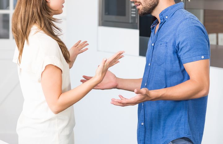 [서울=뉴시스] 최근 온라인 커뮤니티에서 양가 경조사 우선순위를 두고 벌어진 부부간 논쟁이 화제가 됐다. (사진=유토이미지) 2026.04.27. *재판매 및 DB 금지