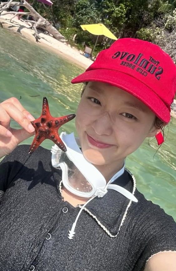 [서울=뉴시스] 설현. (사진=인스타그램 캡처) 2026.04.27. photo@newsis.com *재판매 및 DB 금지