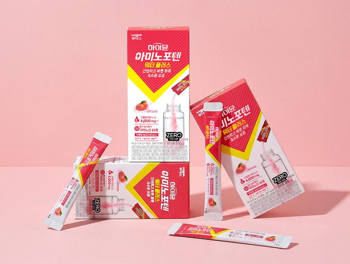 [서울=뉴시스] 일동후디스가 하이뮨 아미노포텐의 신규 라인업으로 회복과 수분 보충 기능을 강화한 '하이뮨 아미노포텐 워터플러스'를 출시했다.(사진=일동후디스) *재판매 및 DB 금지