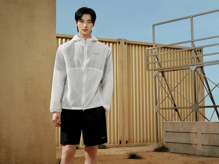 [서울=뉴시스] 디스커버리 익스페디션 변우석 여름시즌 캠페인 비주얼 (사진=디스커버리 익스페디션 제공) 2026.04.28. photo@newsis.com *재판매 및 DB 금지