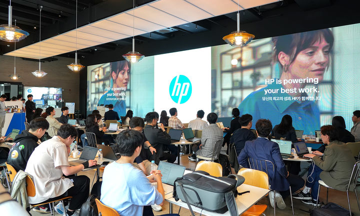 [서울=뉴시스] 28일 서울 청담 앤헤이븐에서 열린 HP 비즈니스 PC 신제품 출시 기자간담회 현장 전경 (사진=HP 제공) 2026.04.28. photo@newsis.com *재판매 및 DB 금지