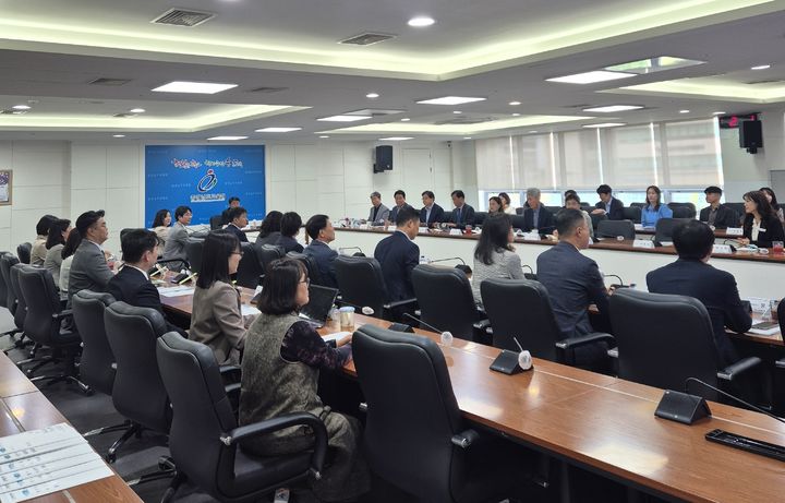 [홍성=뉴시스] 충남교육청, 2026학년도 사교육비 경감 대책 발표회 모습. *재판매 및 DB 금지