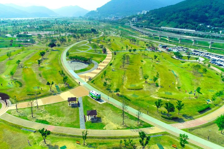[양산=뉴시스] 황산파크골프장 전경. (사진= 양산시설관리공단 제공) 2026.04.28. photo@newsis.com *재판매 및 DB 금지